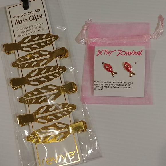 NEW Betsey Johnson Fish Earrings w. Bonus - Picture 4 of 4